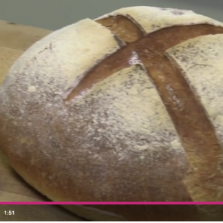 Video: zo bak je een brood S01E01